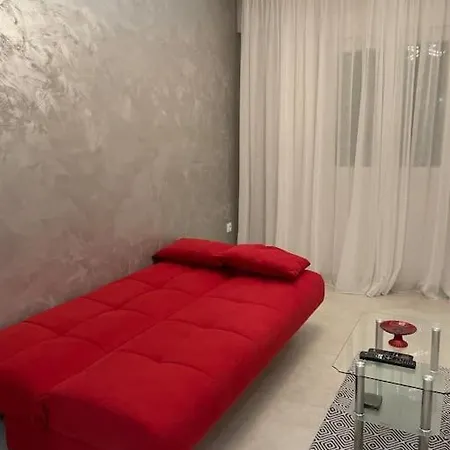 The Red Thessaloníki